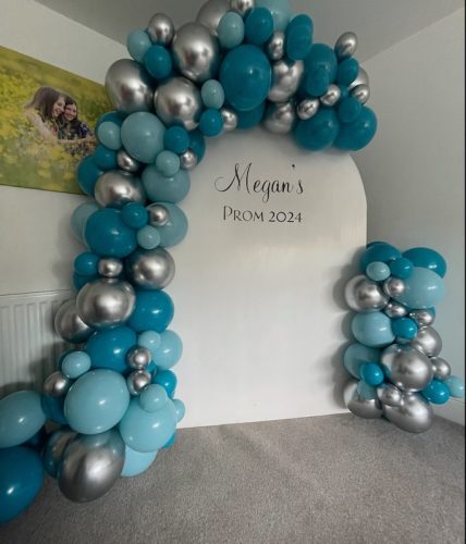 prom balloons 1