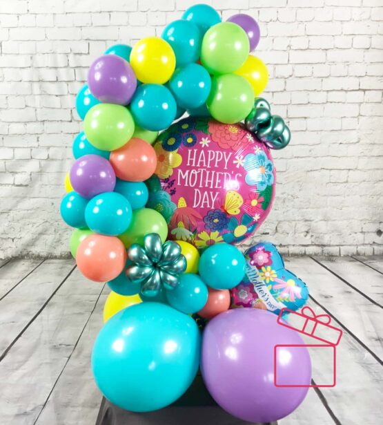 Give Mum a Big Hug with Our Mother's Day Balloon Bouquet